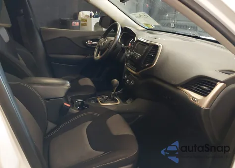 2015 Jeep Cherokee Sport from USA, damaged, VIN 1C4PJLAB3FW532765